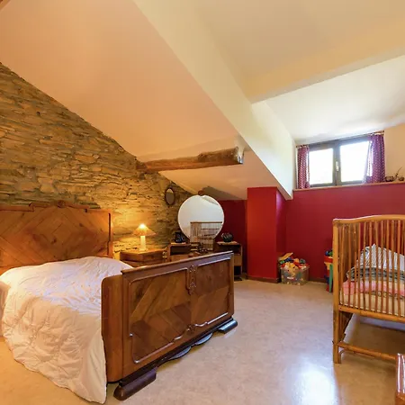 Semesterbostad Situated At The Edge Of The Woods *