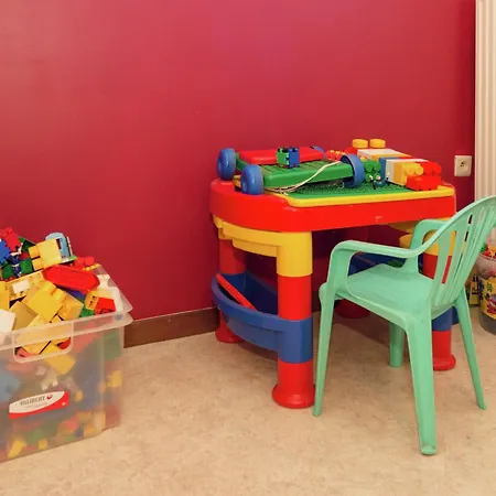 Situated At The Edge Of The Woods Casa de Férias *